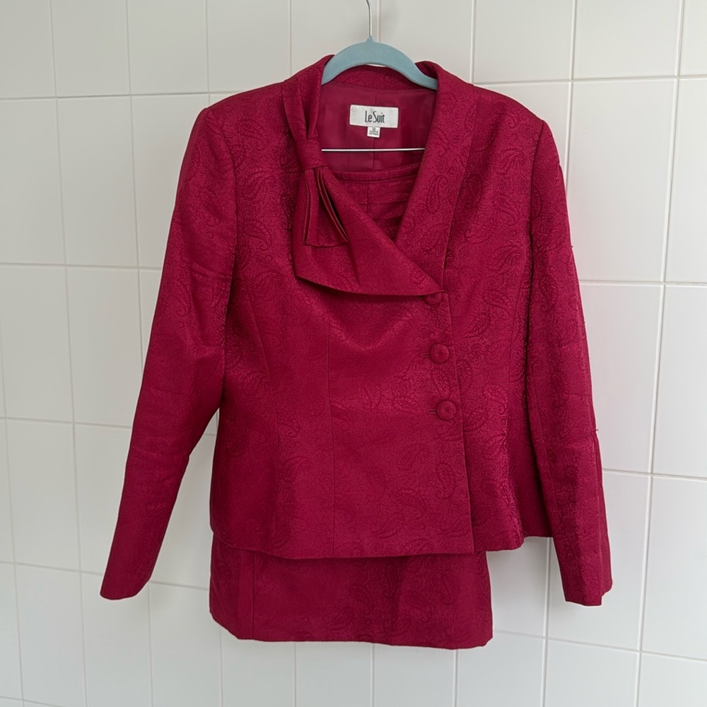 Lesuit skirt suit dark fushia size 12